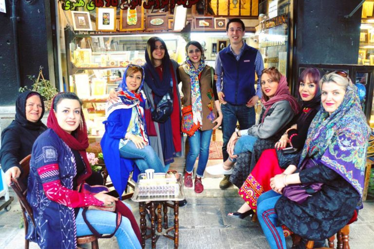 New Friends, Isfahan
