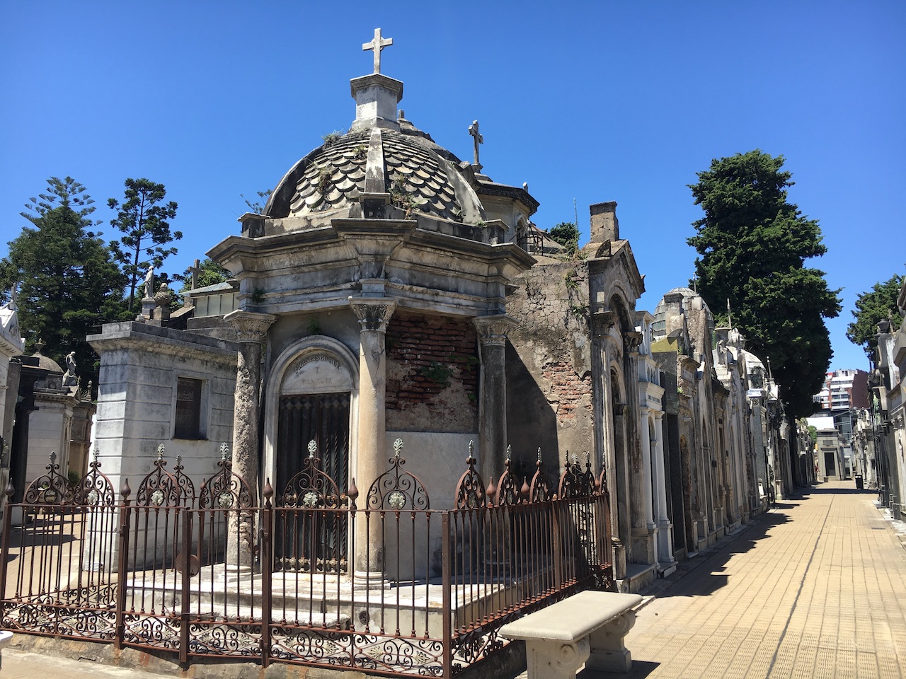La Recoleta Cemetery