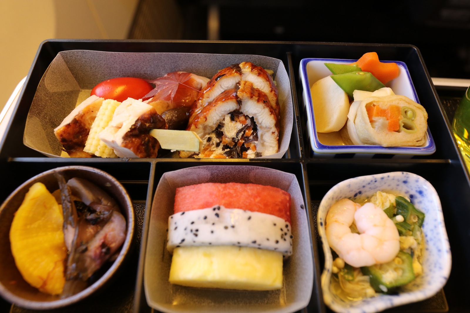 Japan Airlines, Shanghai to Tokyo