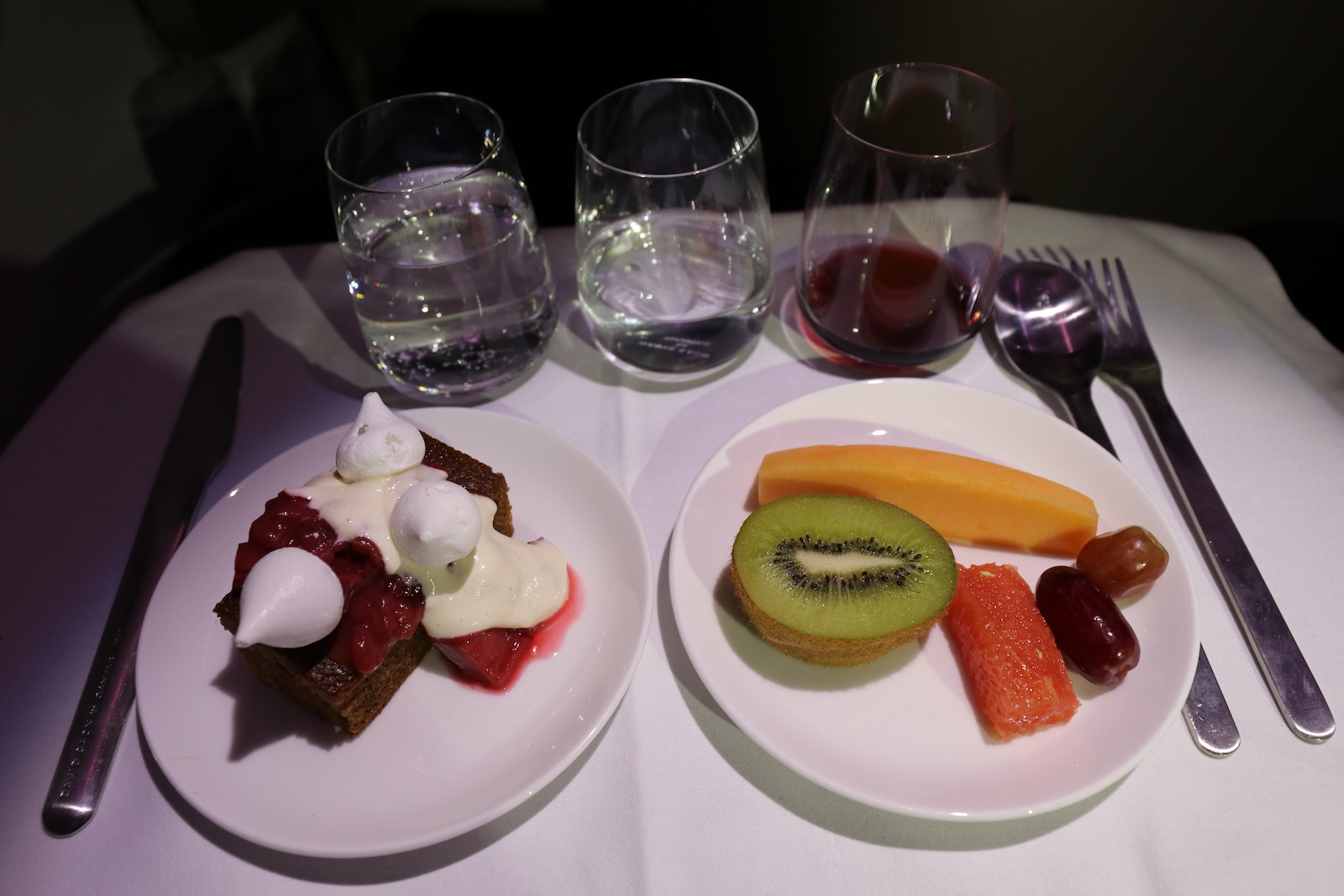 Qantas, Sydney to Beijing