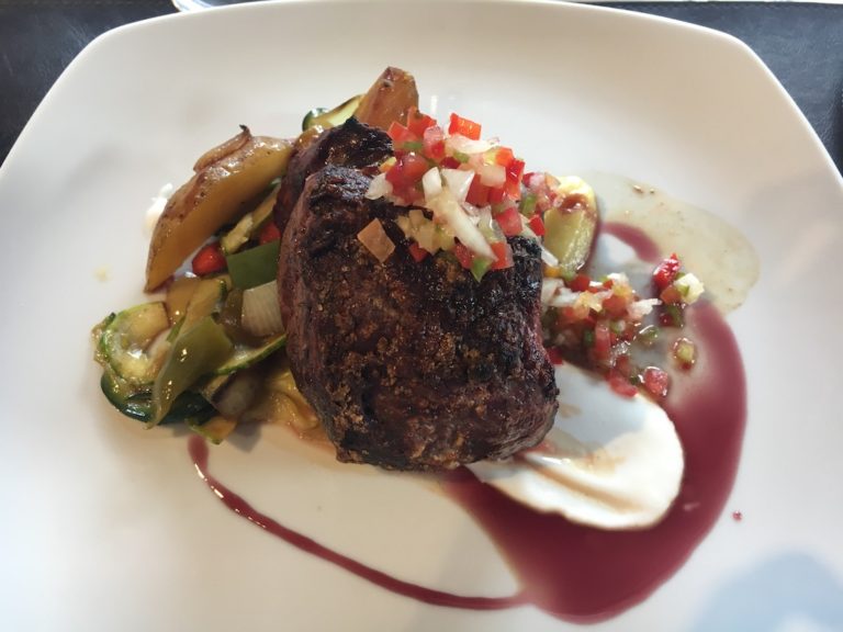 Bodega Domaine Bousquet wine tasting lunch