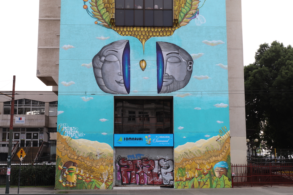 Street art in Valparaíso