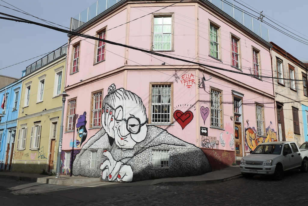 Street art in Valparaíso